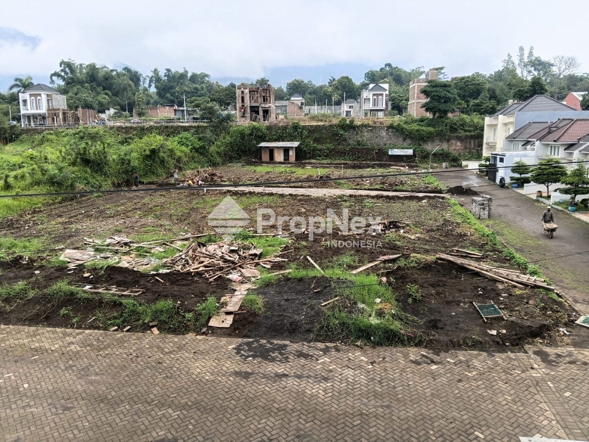 Perumahan Bagus Luas Super Langka di Kota Batu Cocok Untuk Investor — foto 5